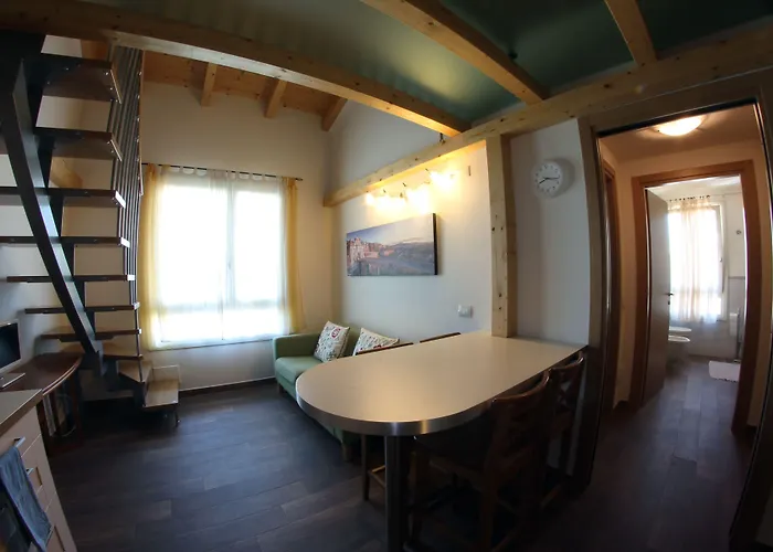 Bombyx Nocleg ze śniadaniem