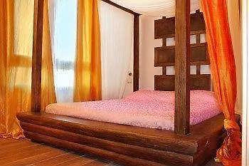 Nocleg ze śniadaniem Bombyx 3*