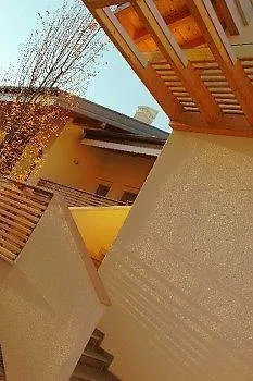 Nocleg ze śniadaniem Bombyx