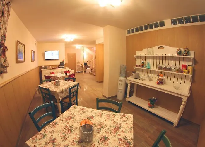 Bombyx Nocleg ze śniadaniem