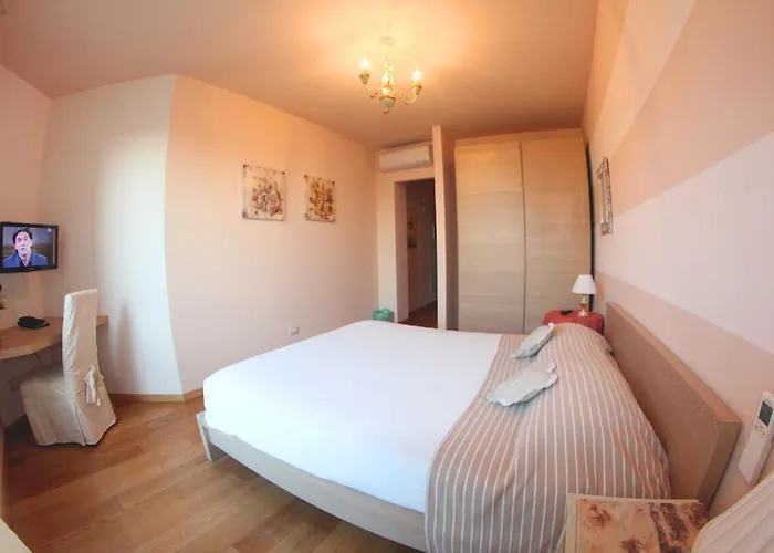 Nocleg ze śniadaniem Bombyx