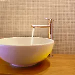 Bombyx Bed & Breakfast 3*